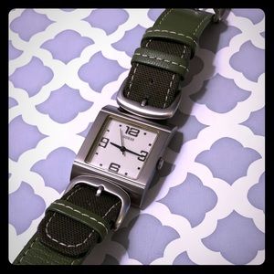 GREAT HOLIDAY GIFT Guess Watch